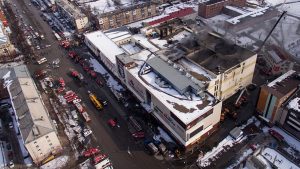 Detienen al guardia que desactivó el sistema de alarma en el centro comercial ruso incendiado