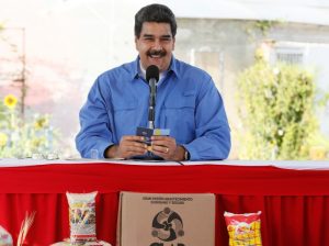 Maduro califica de ‘fraudulentas’ elecciones legislativas en Colombia