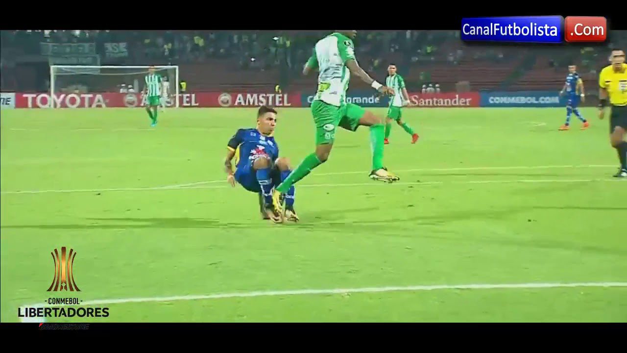 Atlético Nacional goleó 4 -0 a Delfín en la Copa Libertadores