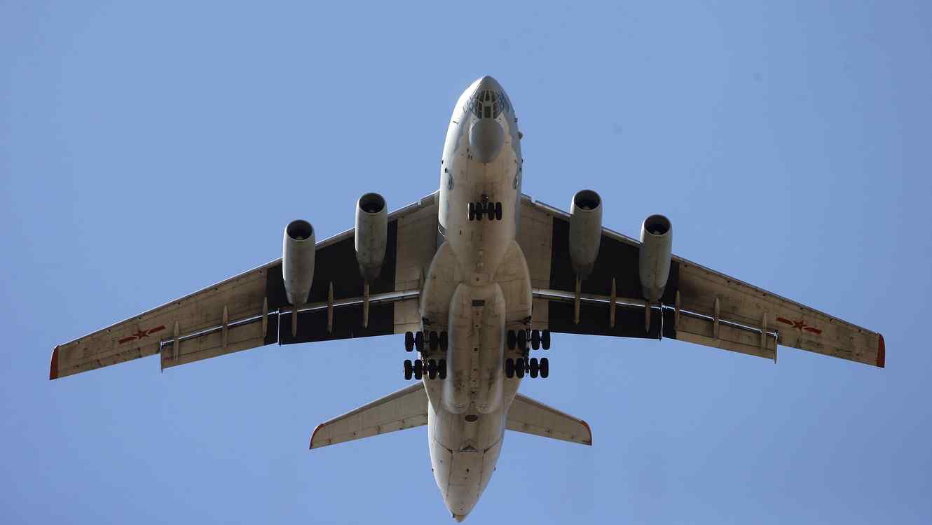 Trágico siniestro de avión militar de Argelia deja más de 200 muertos