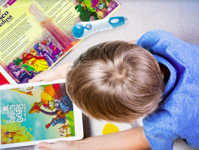 La empresa colombiana que hace libros de realidad aumentada para niños