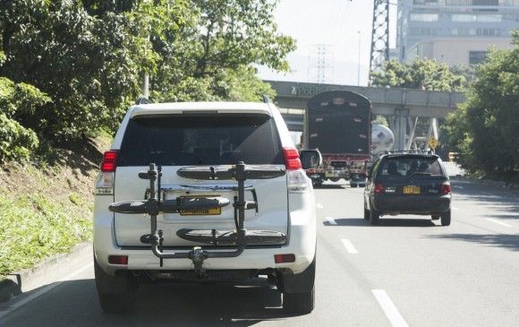 Medellín reglamenta uso de soportes para bicicletas