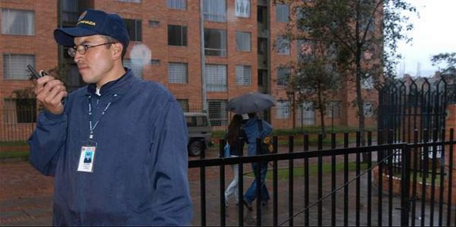 La delicada misión de quienes dedican sus habilidades a proteger la integridad de los demás, los vigilantes