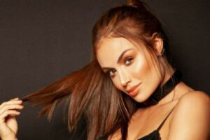 El Disfráz de la modelo Sara Uribe