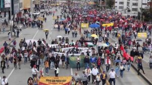 Paro y movilizaciones generan bloqueos en la Carrera 7ª, Calle 13 y el Parque Nacional