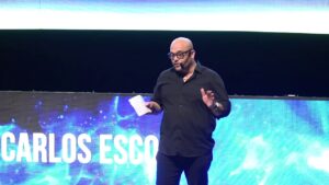 Carlos Escobar, el líder que construye grandes marcas.
